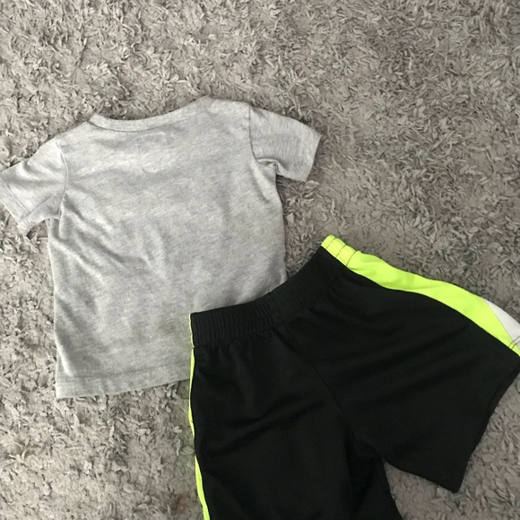 Nike outfit size 24M - Picture 6 of 6